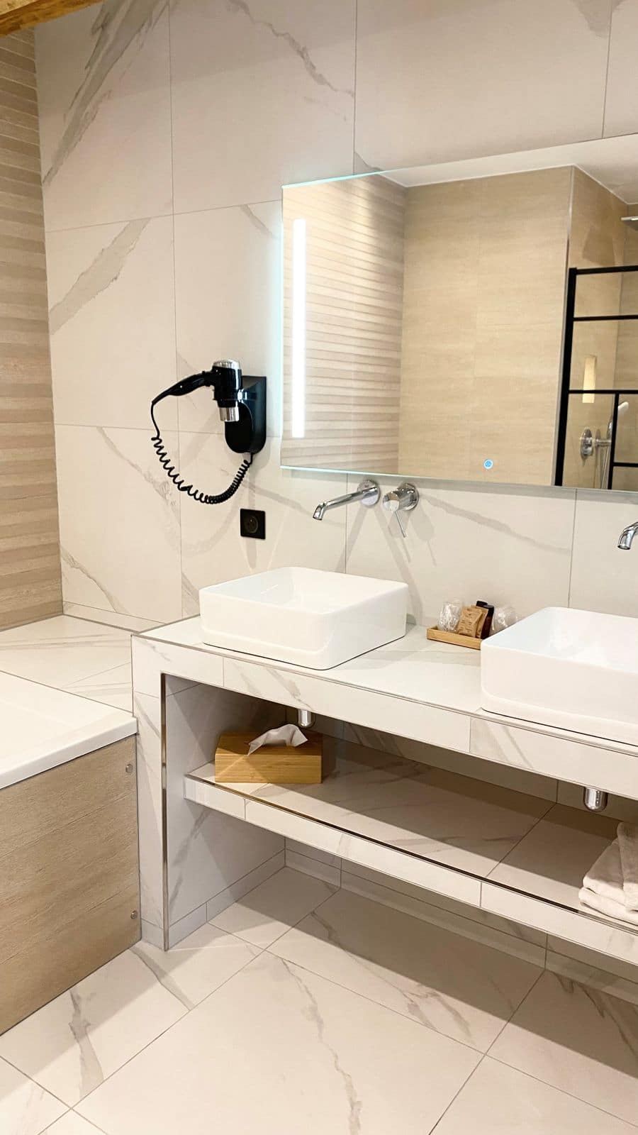 Chambre Romantique "Coquette" — Les Granges d’Haillancourt